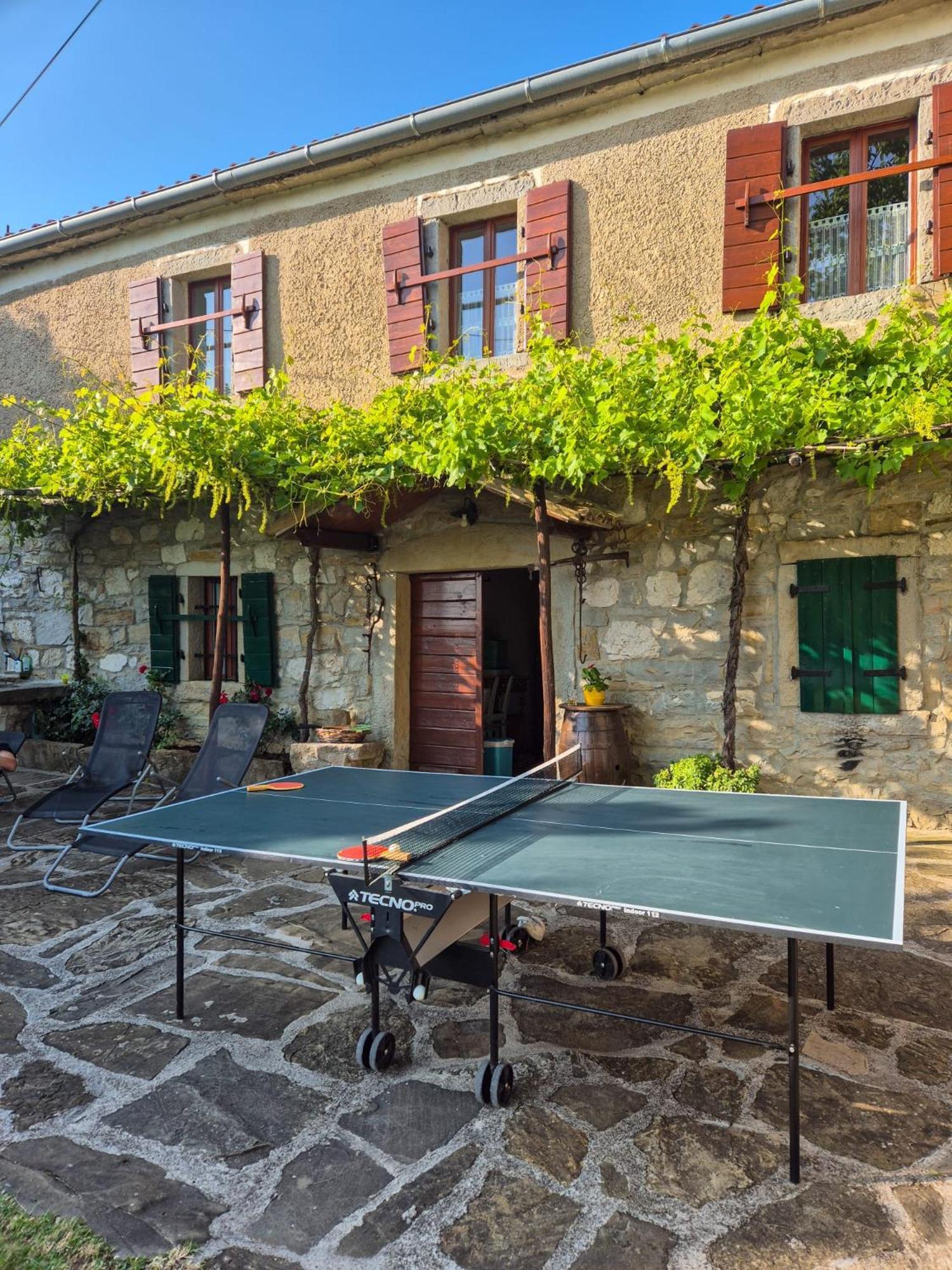 Holiday Home Pri Portolanih Koper Exterior photo